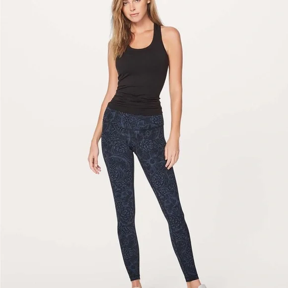 Lululemon Wunder Under Low-Rise Tights - Picture 2 of 7